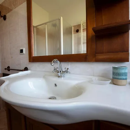 Apartment 260 - Casa Il Delfino, 5minuti D'auto Dal Centro Di Sestri E Dal Mare E Sestri Levante