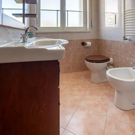 260 - Casa Il Delfino, 5minuti D'auto Dal Centro Di Sestri E Dal Mare E Sestri Levante