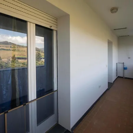 260 - Casa Il Delfino, 5minuti D'auto Dal Centro Di Sestri E Dal Mare E