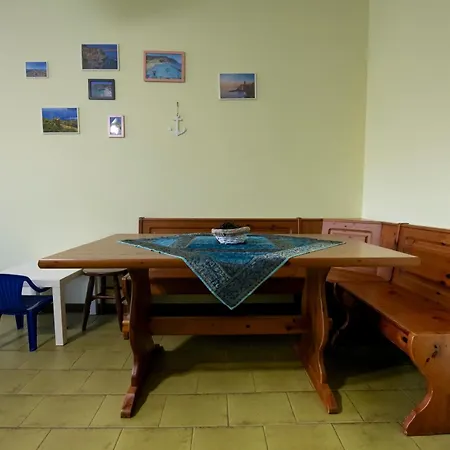 Apartment 260 - Casa Il Delfino, 5minuti D'auto Dal Centro Di Sestri E Dal Mare E