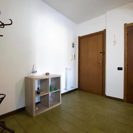 Apartment 260 - Casa Il Delfino, 5minuti D'auto Dal Centro Di Sestri E Dal Mare E *