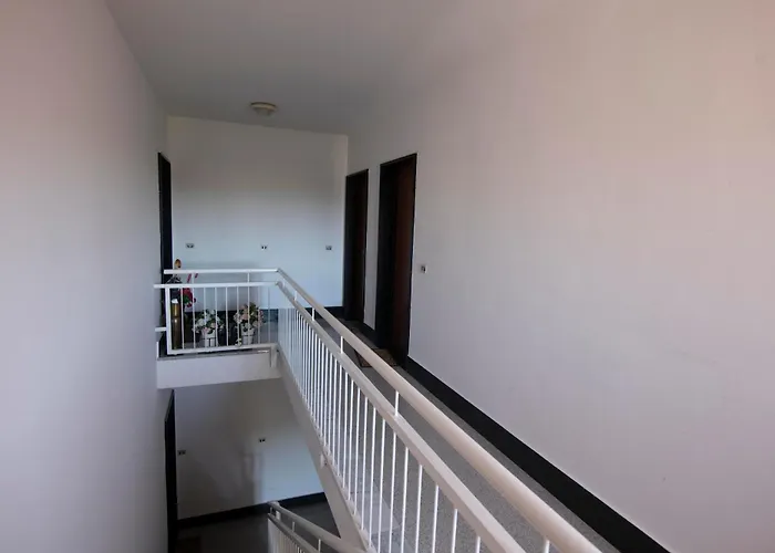 Apartamento 260 - Casa Il Delfino, 5minuti D'auto Dal Centro Di Sestri E Dal Mare E *