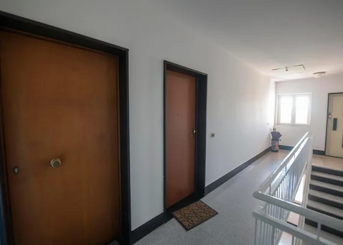 Apartamento 260 - Casa Il Delfino, 5minuti D'auto Dal Centro Di Sestri E Dal Mare E *