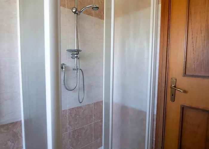 260 - Casa Il Delfino, 5minuti D'auto Dal Centro Di Sestri E Dal Mare E Sestri Levante